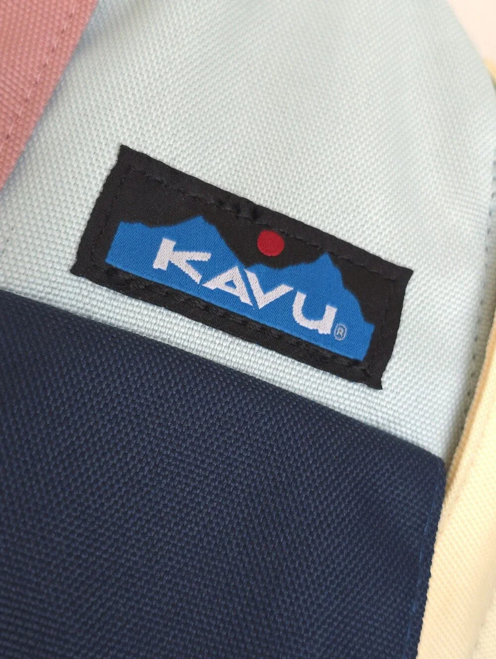 Kavu Pastel Colorblock 4 Rope Sling Bag - Pink, Mint, Cream, Beige